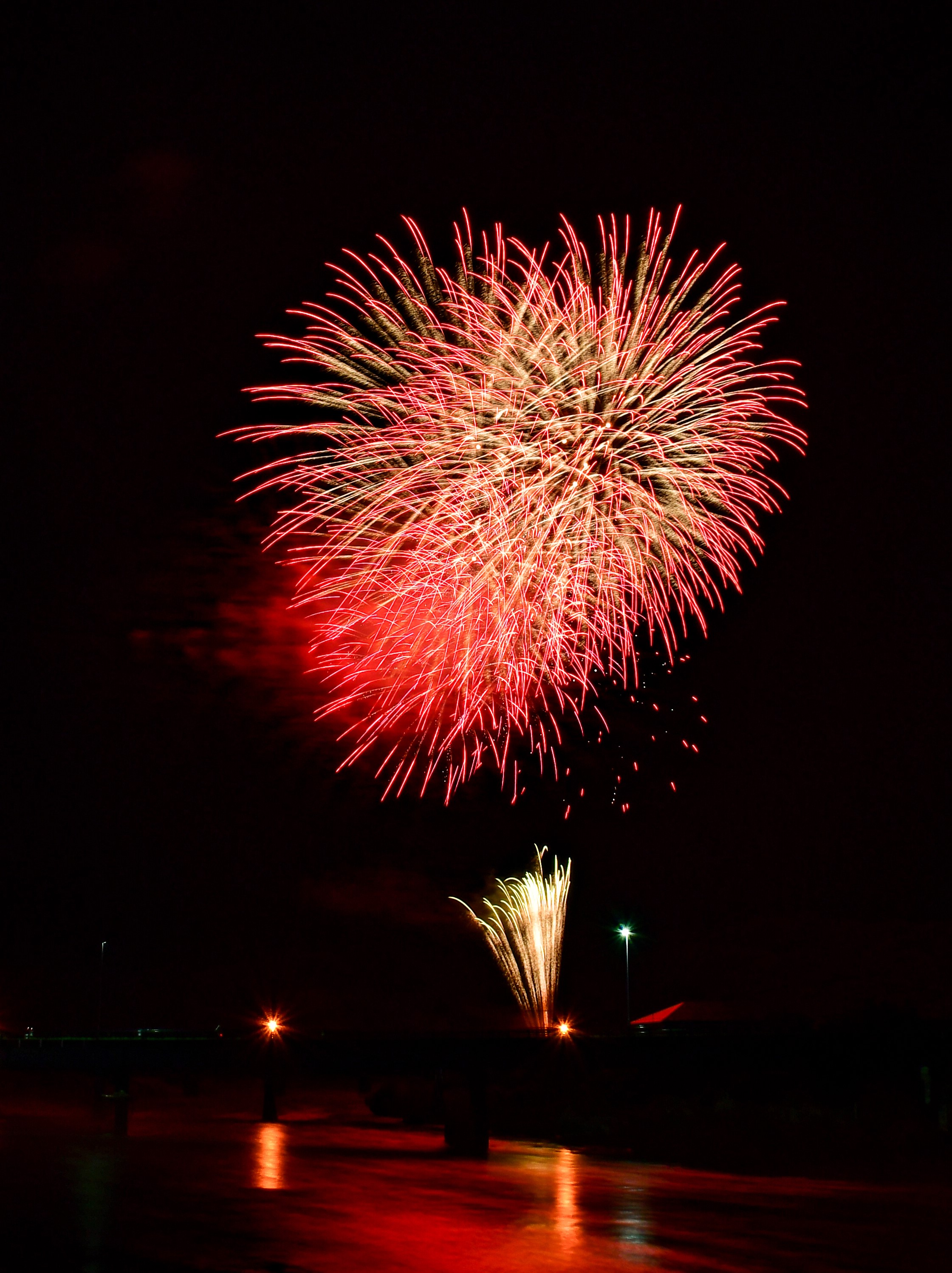 花火は8月12日㊏20時からの画像
