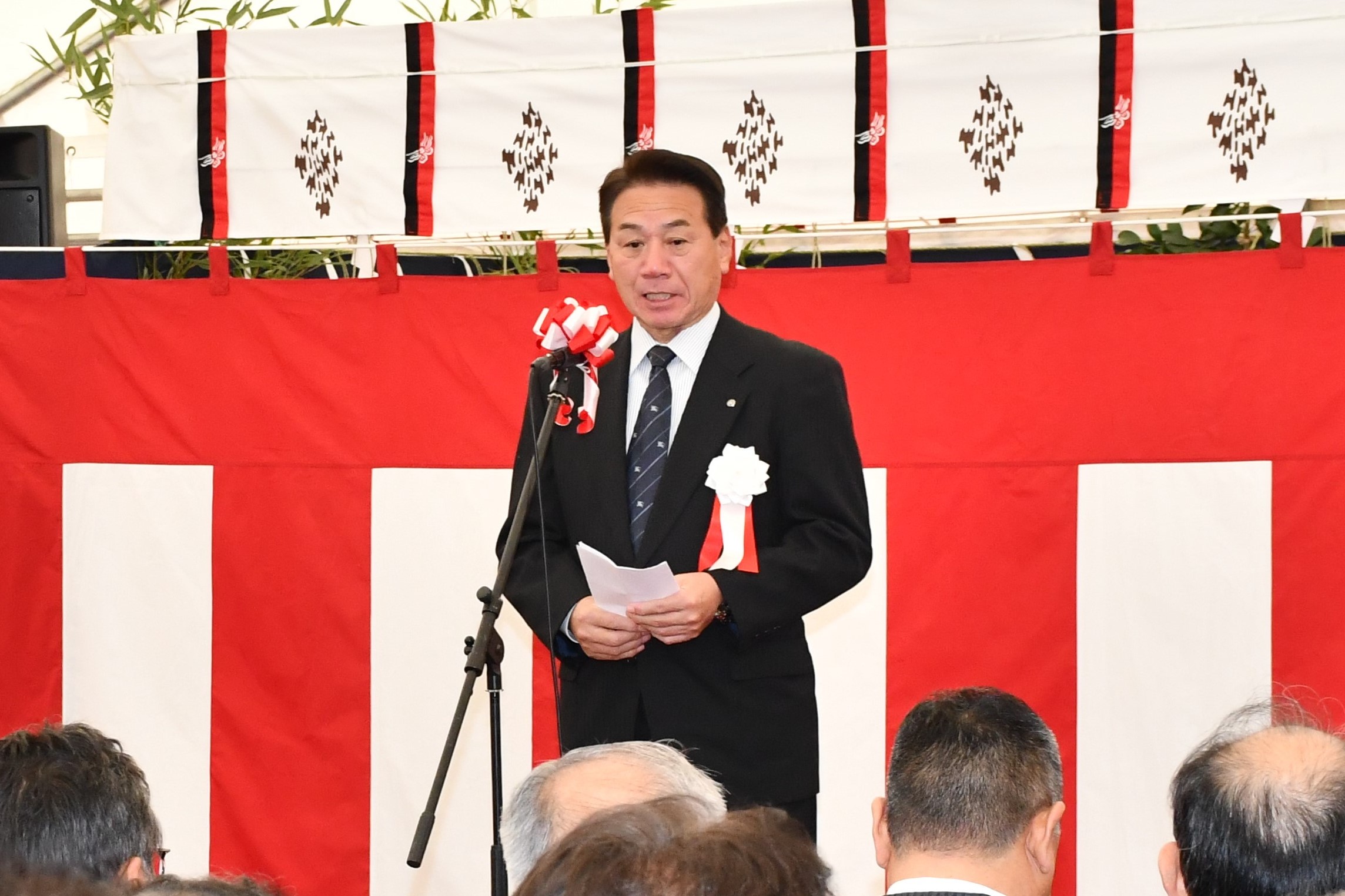施主代表あいさつ 工藤町長の画像