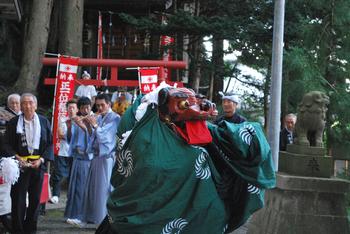 剣吉諏訪神社神楽の画像
