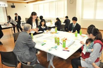 第1回 テーマ「町民広場を中心とした外部空間の活用方法」の画像2