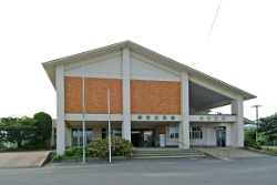 南部町立剣吉公民館　外観