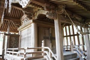 本三戸八幡宮本殿